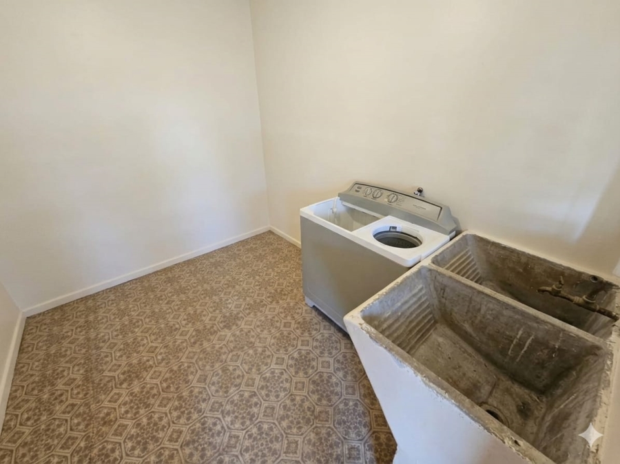 3 Bedroom Property for Sale in Verwoerdpark Northern Cape